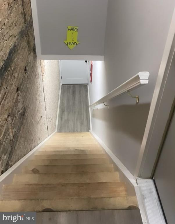 Foto del edificio - 4087 Lancaster Ave