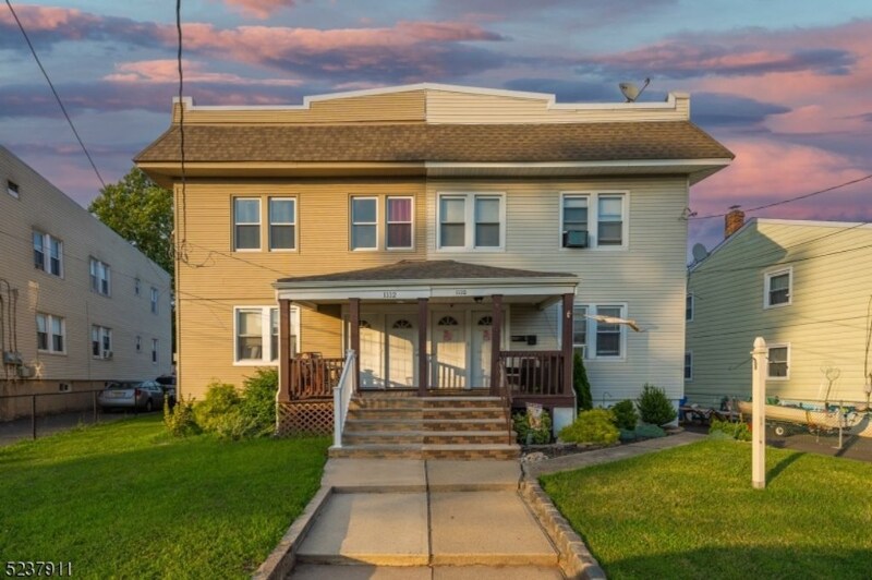 Primary Photo - 1110 Walnut St