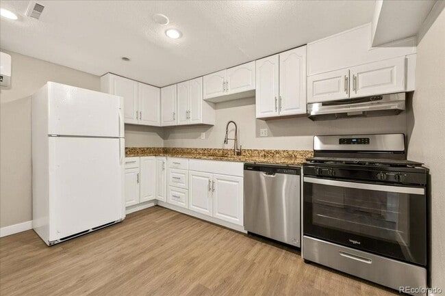 Photo - 1736 King St Apartment