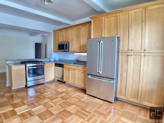 Foto del edificio - EAST 92 STREET