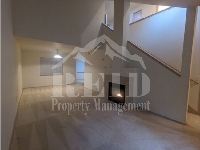 Foto del edificio - 3-Bedroom Silverdale Ridgetop near Island Lake.