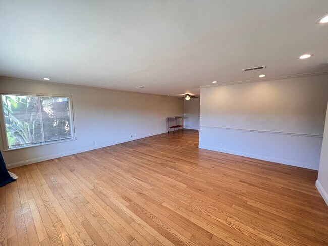 Foto del edificio - 1626 York Drive