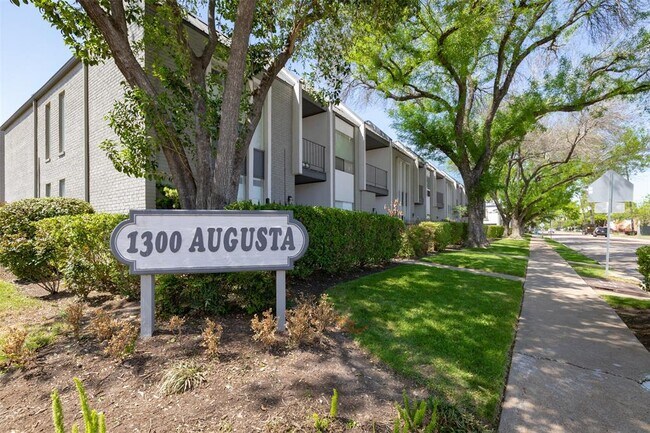 Foto del edificio - 1300 Augusta Dr