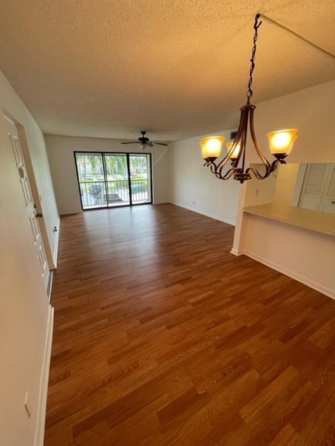 Building Photo - 610 Sea Pine Way
