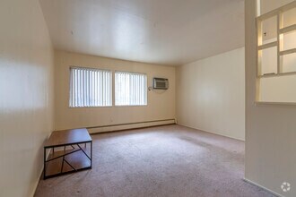 1BR, 1BA - 700SF - Large Kitchen - Living/Dining Room - 323 Packard St