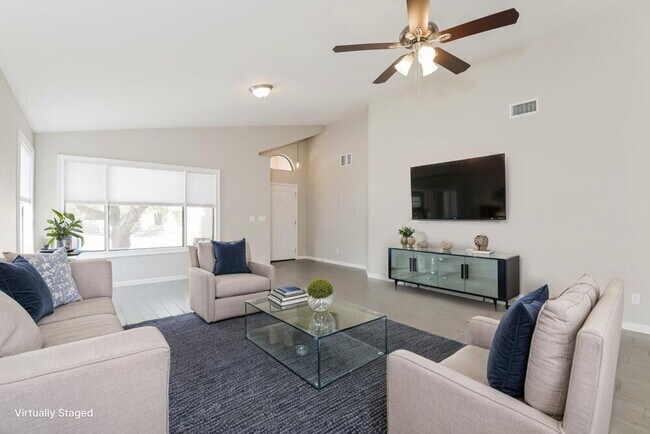 Foto del edificio - 8868 Hersey Way