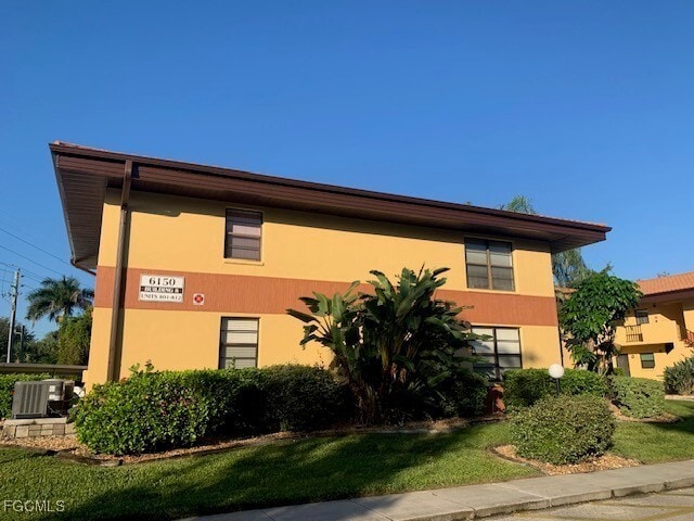 Foto del edificio - 6150 Whiskey Creek Dr