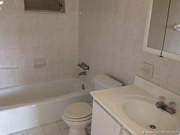 Building Photo - 13940 Lake Placid Ct