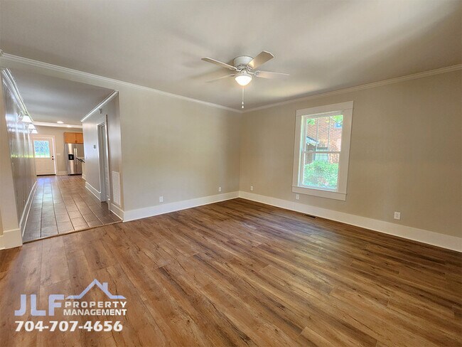 Foto del edificio - Fully Remodeled 3 Bed/3 Bath Home in Moore...