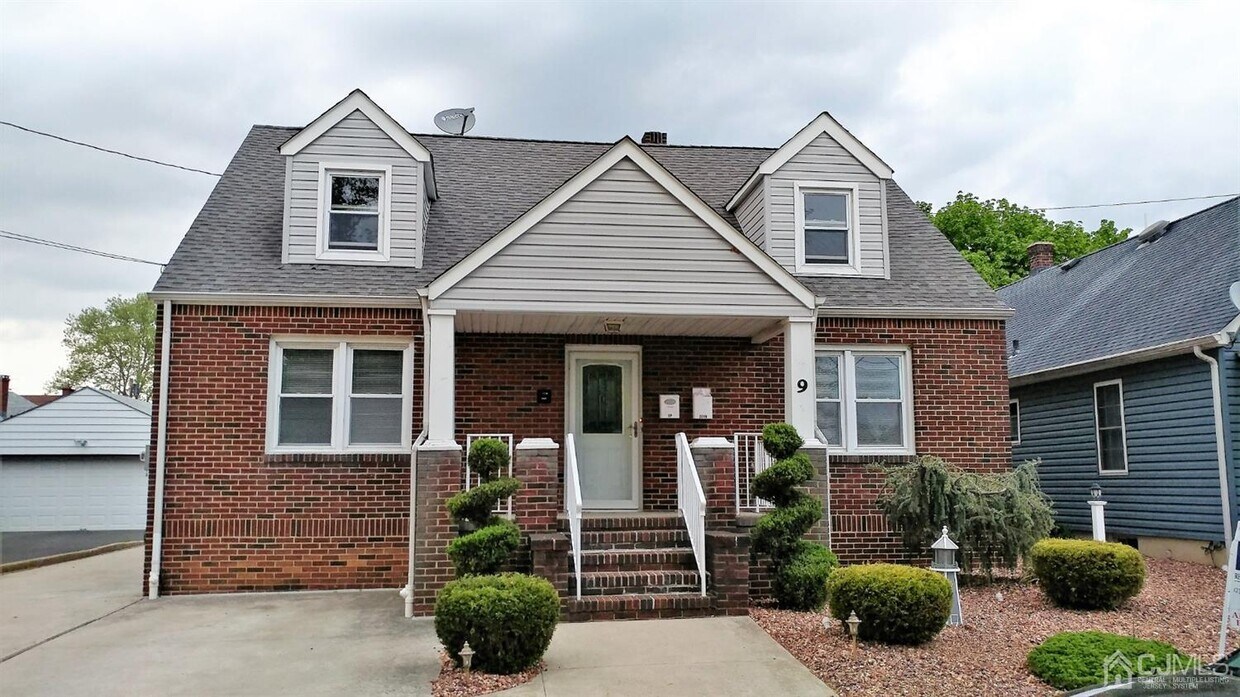 9 Orchard St Unit 2, South Amboy, NJ 08879 Apartment for Rent in