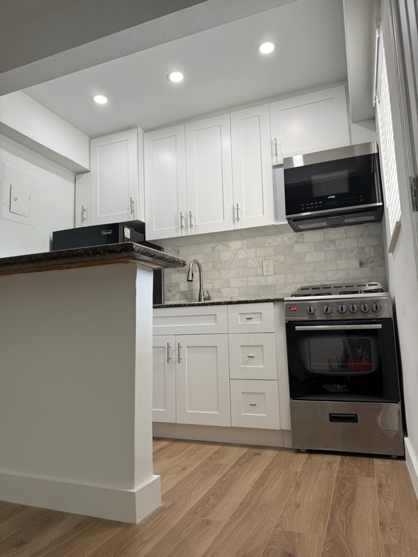 Foto del edificio - 1014 Salzedo St