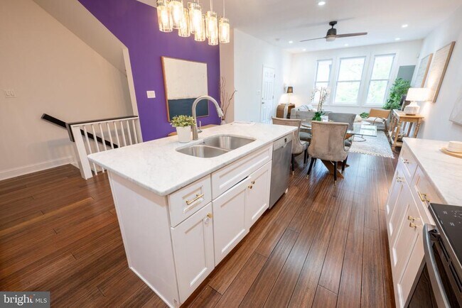 Foto del edificio - 3803 10th St NW