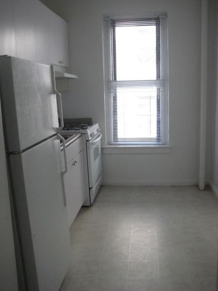 Building Photo - 1640 Ocean Pkwy