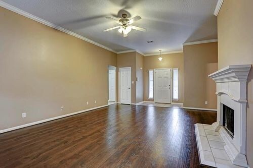 Building Photo - 1230 Chateau Woods Parkway Dr