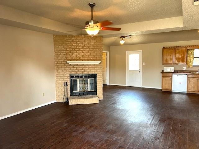 Foto del edificio - 624 Johnathon Ct