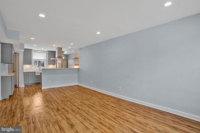 Building Photo - 3605 Edison St