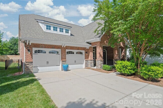 Foto del edificio - 3306 Carmel Rd