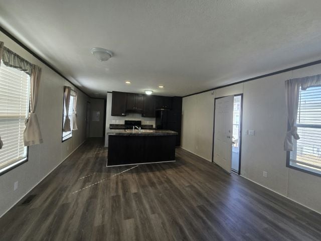 Building Photo - 731 Juliet Dr