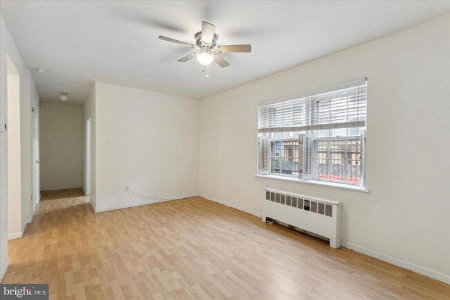 Building Photo - 633 Beulah Pl