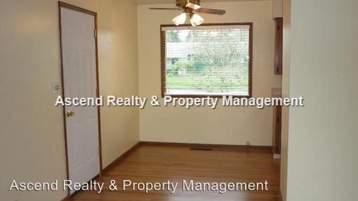 Building Photo - 3 br, 2 bath House - 1680 SW Wynwood Ave