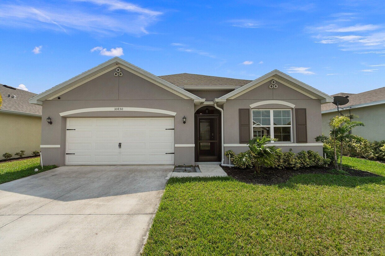 Foto principal - 10850 Pacini Wy