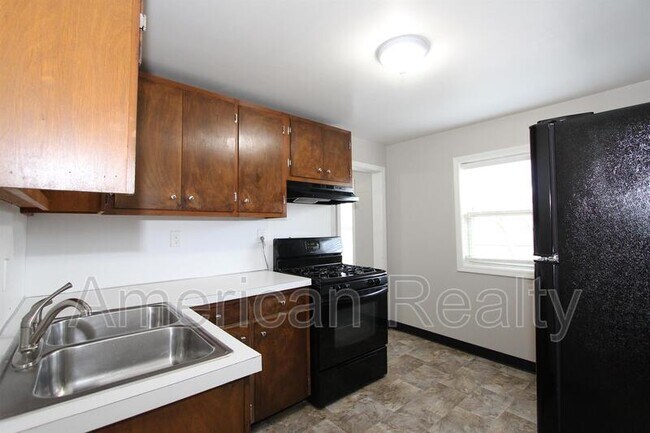 Foto del edificio - 103 Lexington Ave NW