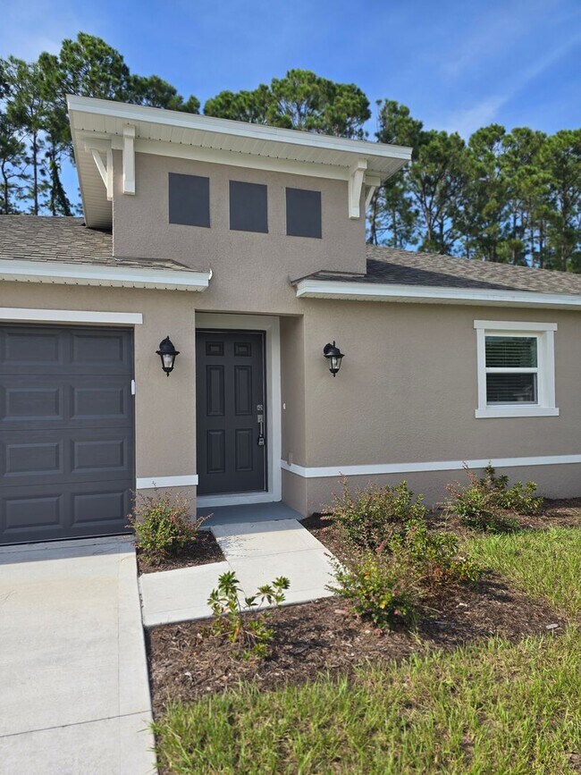 Building Photo - Brand New Home!