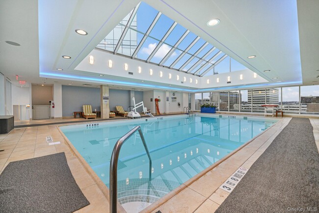 Foto del edificio - 1 Renaissance Square