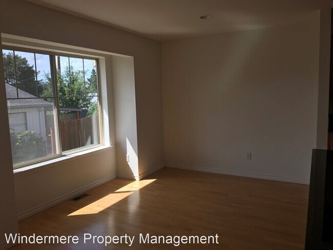 Building Photo - 3 br, 2 bath House - 1816 Undine Lane