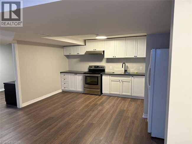 Building Photo - 268 River Forks Ln