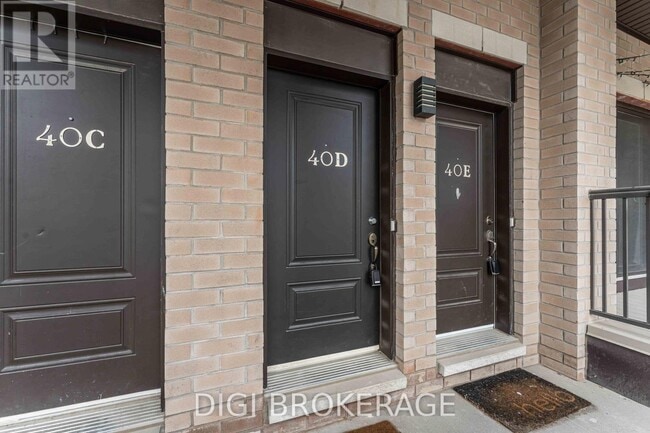 Photo du bâtiment - 40D Jaguar Private