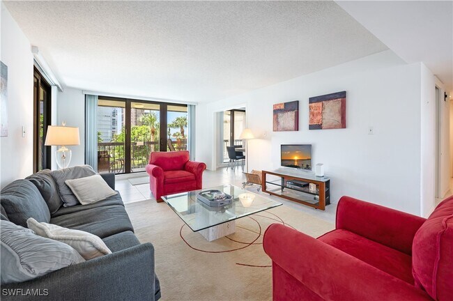 Foto del edificio - 4551 Gulf Shore Blvd N