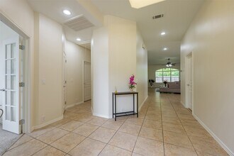 Building Photo - 19914 Sagebrush Cove