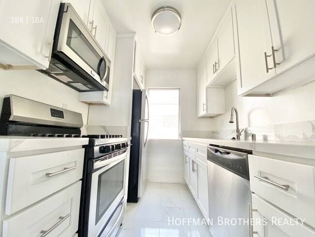 Building Photo - 3637 Keystone Av