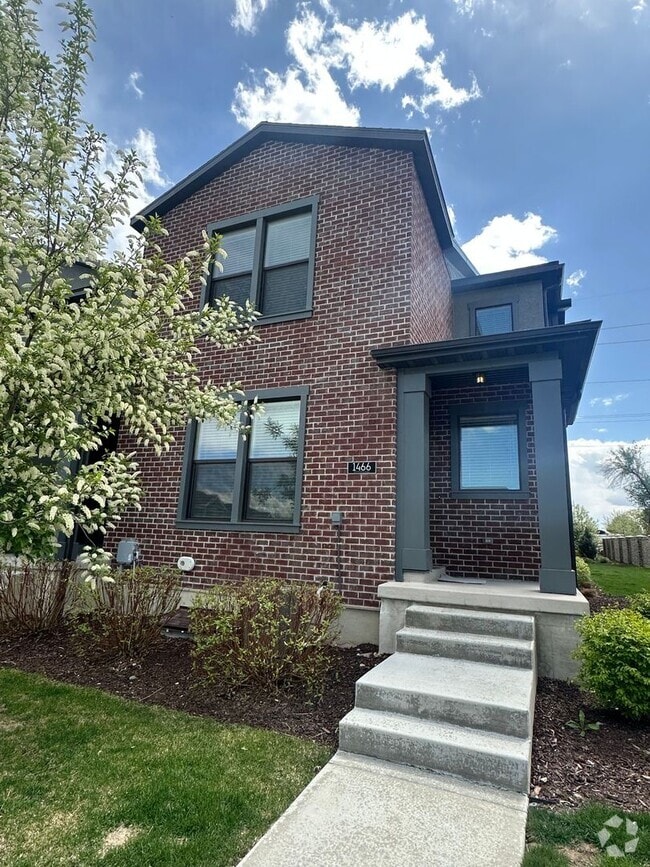 Building Photo - 1441 W 11380 S