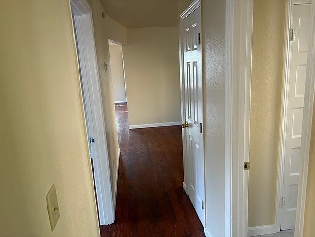 Building Photo - 116 Carquinez St