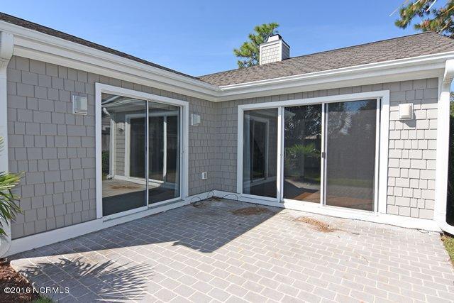 Foto del edificio - 904 Royal Bonnet Dr