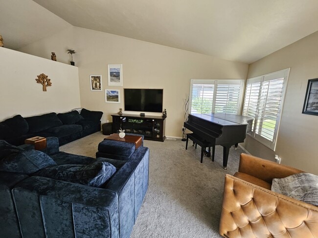 Foto del edificio - 1879 W Colony Pointe Dr