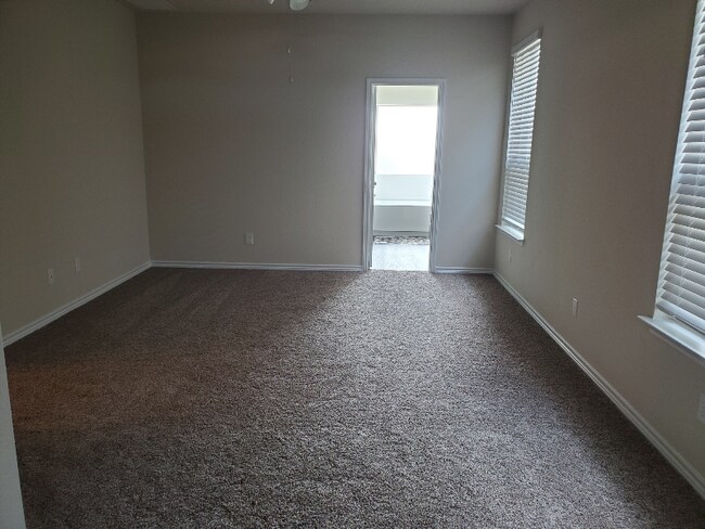 Building Photo - 6149 Lavaca Dr