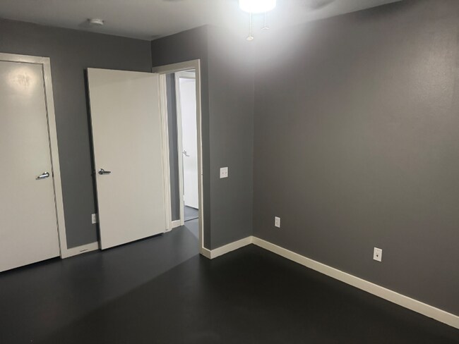 Foto del edificio - 6965 Ardmore St