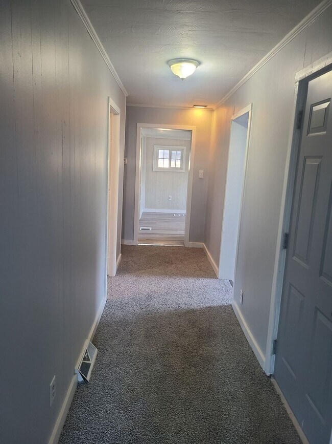 17 N Brownell St, Chillicothe, OH 45601 House Rental in Chillicothe