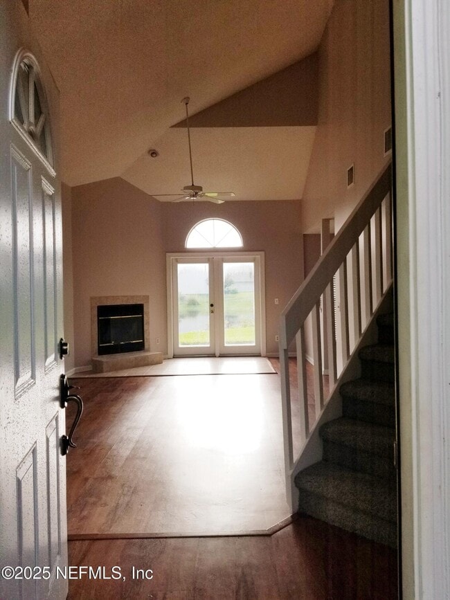 Building Photo - 2159 St Martins Dr E