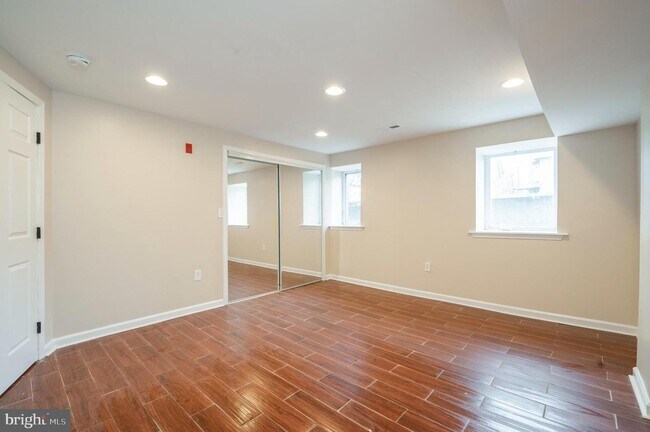 Foto del edificio - 833 N 63rd St