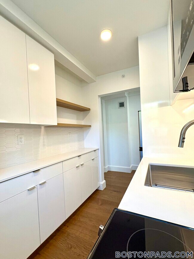 Foto del edificio - 1200 Massachusetts Ave