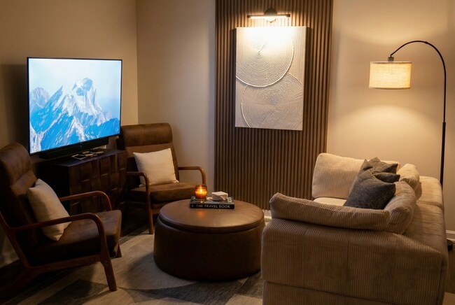 Foto del edificio - 350 G St SW