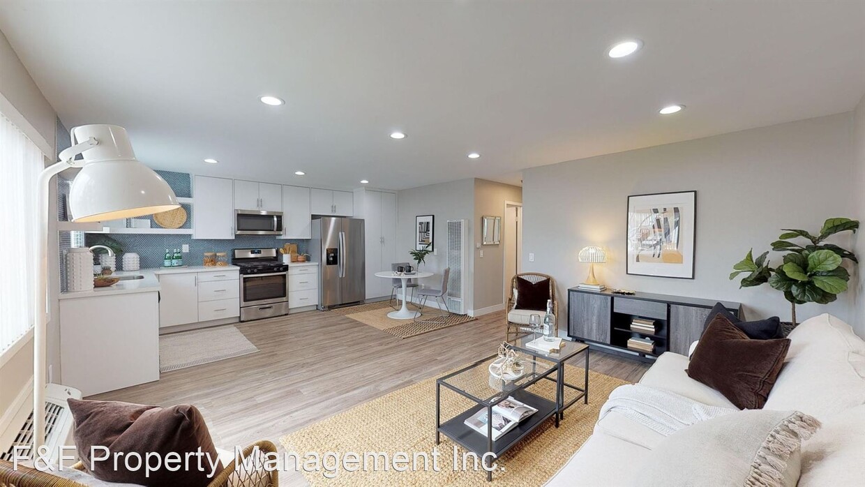 Foto principal - 786 Basswood Ave