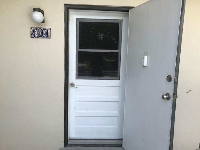 Building Photo - 1705 Presidential B101 Way