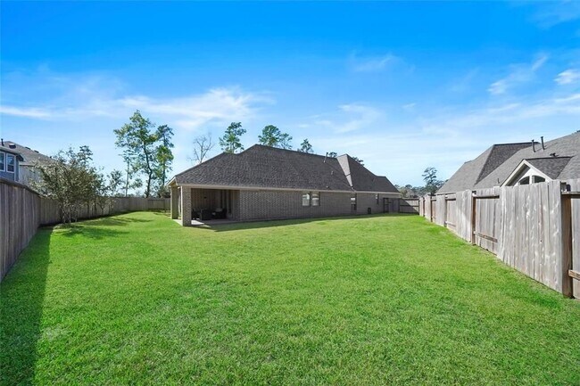Foto del edificio - 100 Wake Valley Ct