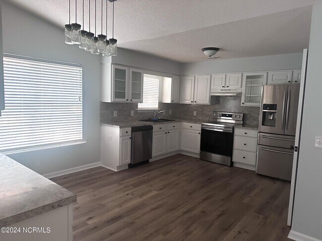 Foto del edificio - 2802 Mulberry Ln