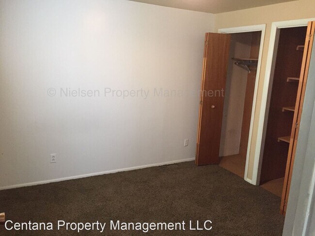 Building Photo - 209-217 W Boardman St